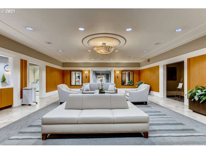 Photo #2: 21526899 Listing 