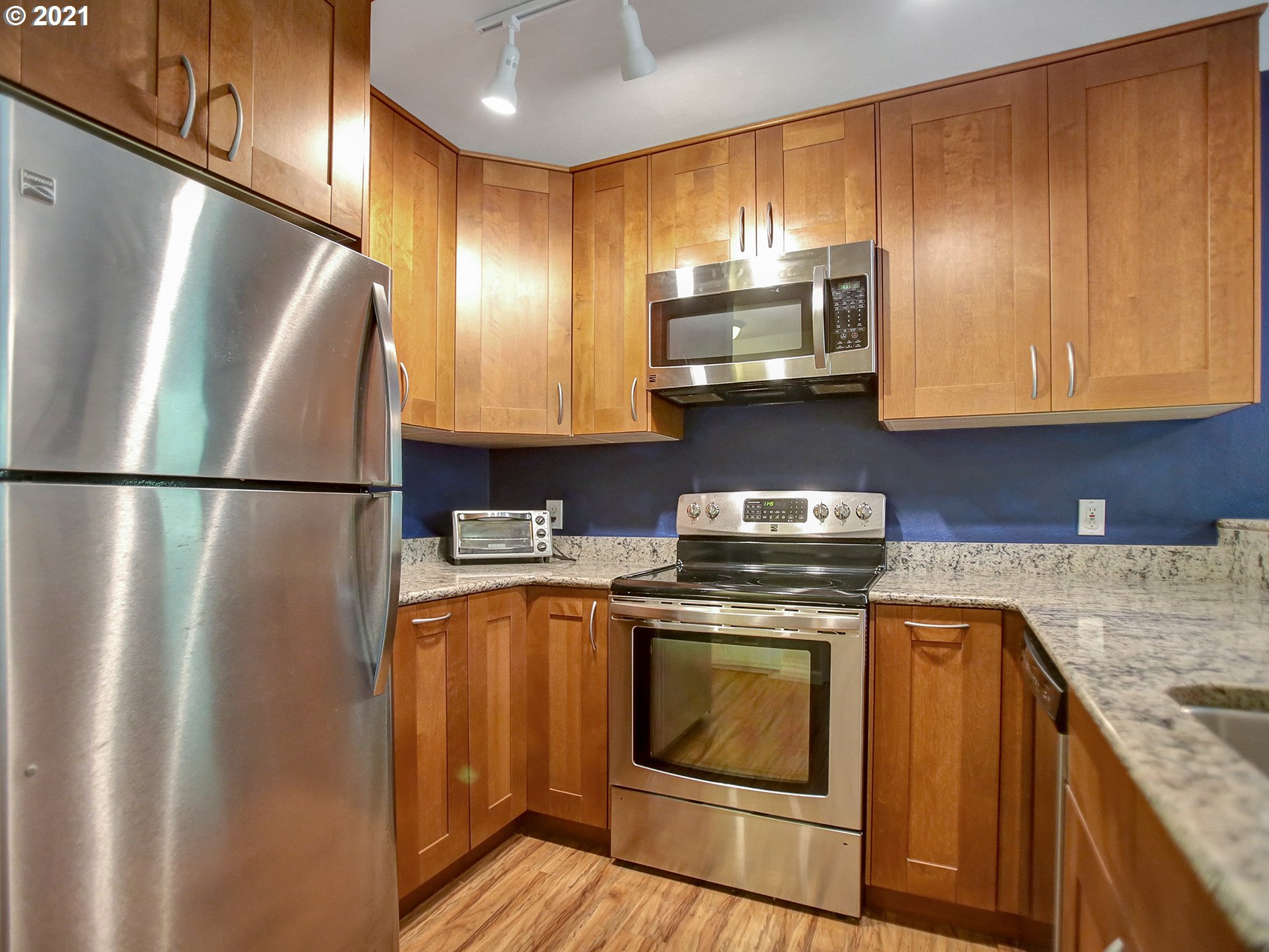 Photo #6: 21537259 Listing 