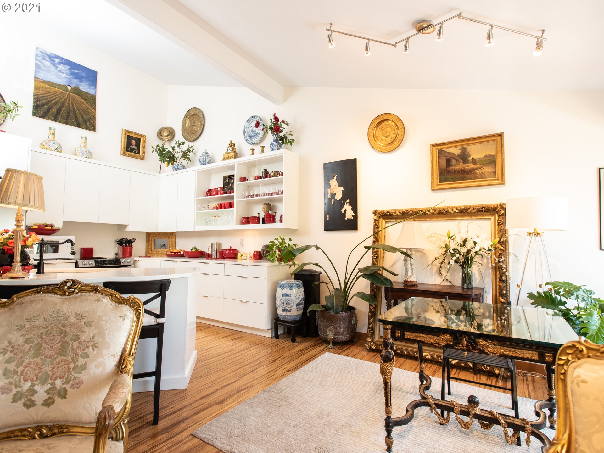 Photo #4: 21538520 Listing 