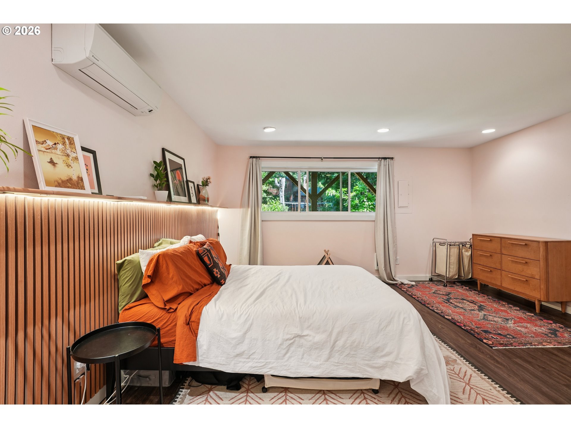 Photo #19: 215385451 Listing: Photo #19