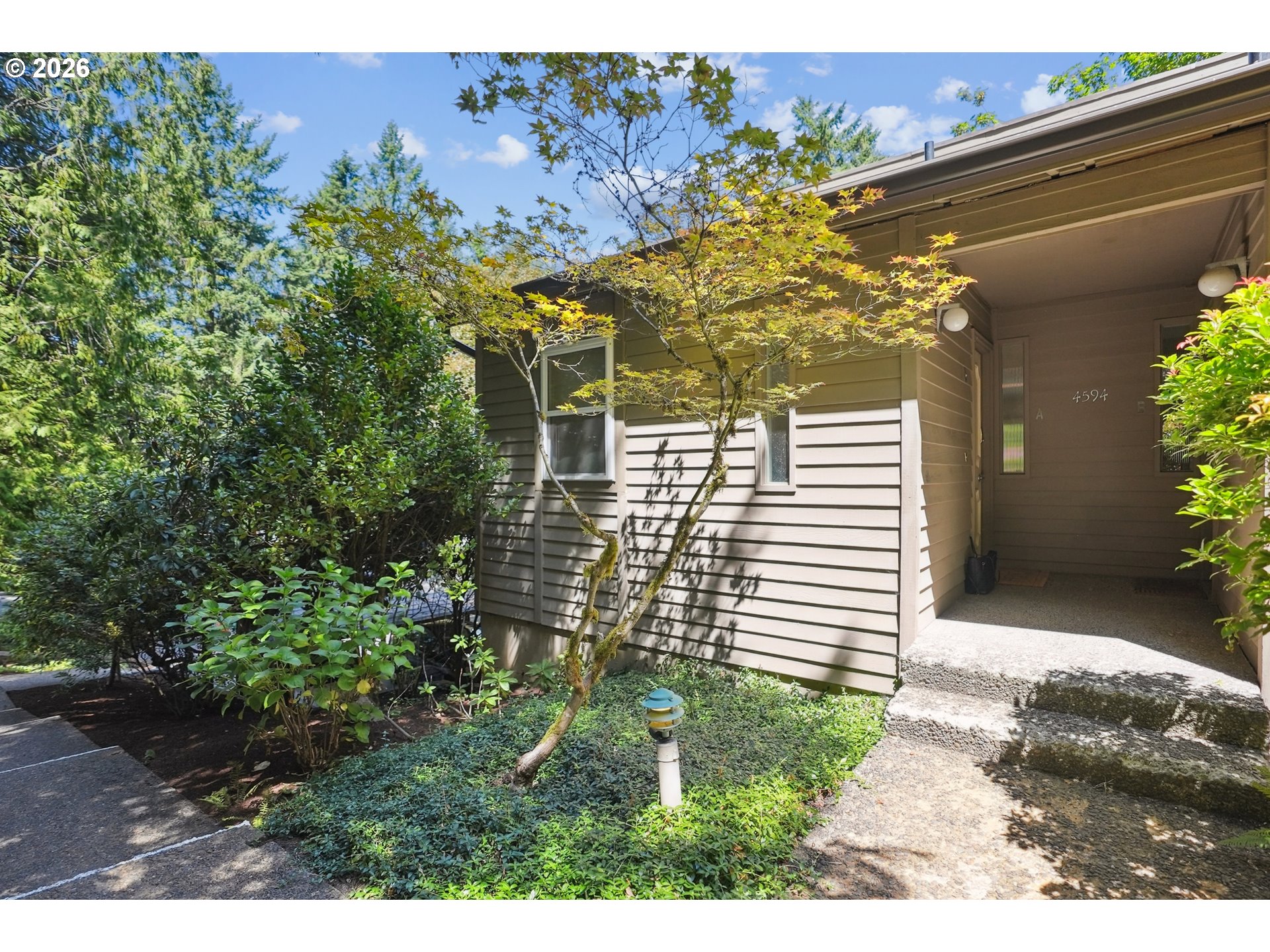 Photo #22: 215385451 Listing: Photo #22