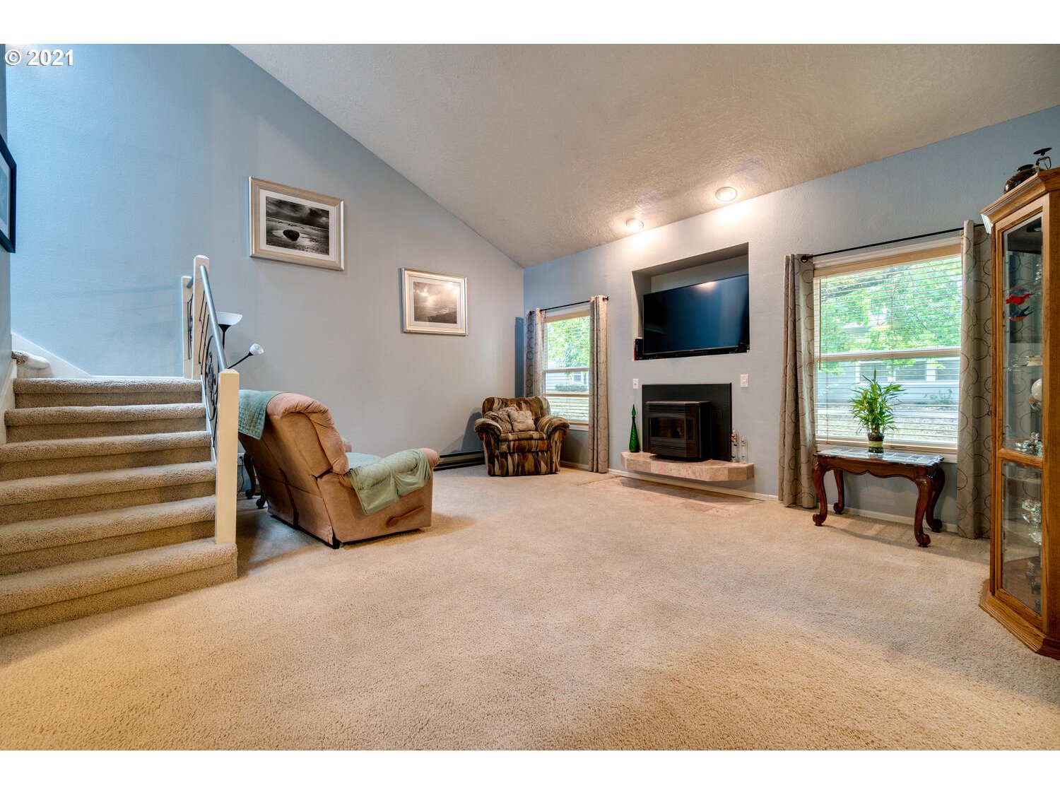 Photo #4: 21543485 Listing 