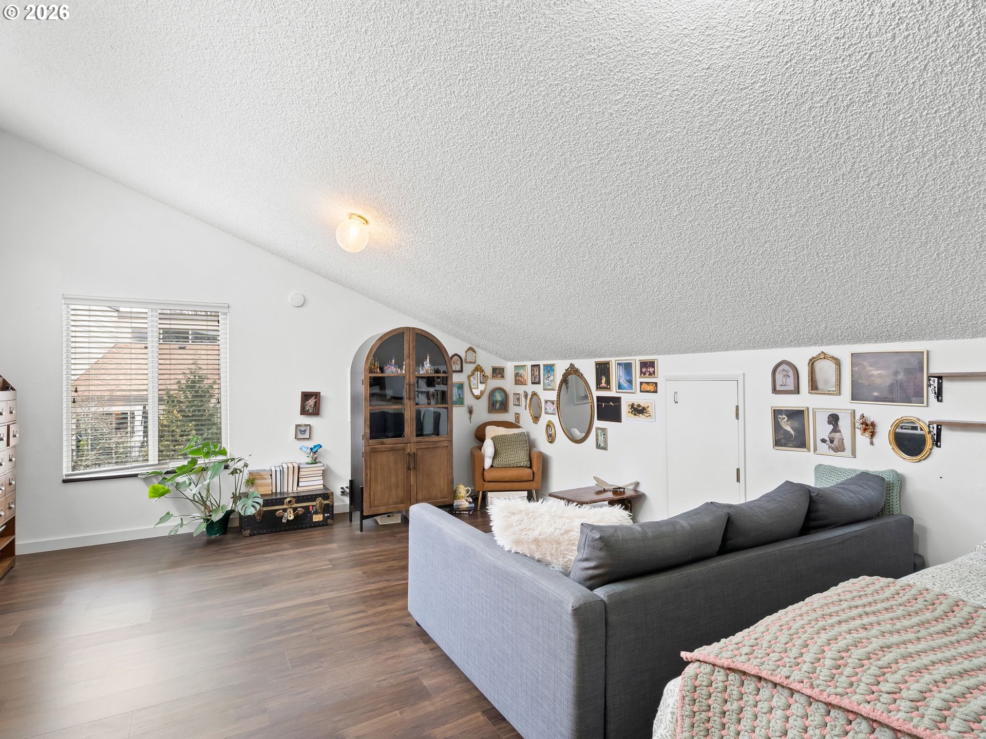 Photo #24: 215470320 Listing: Photo #24