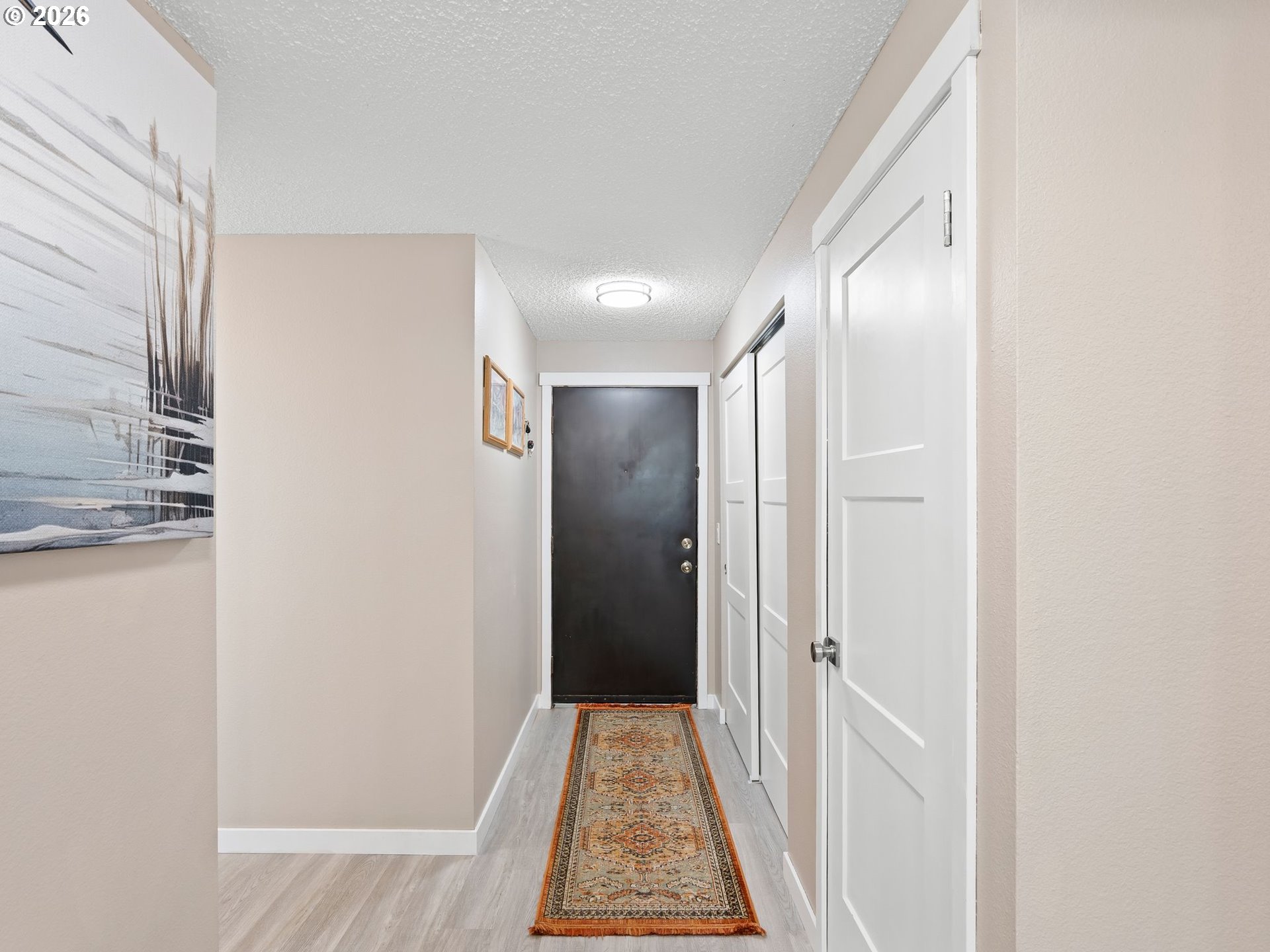 Photo #2: 215470320 Listing: Photo #2