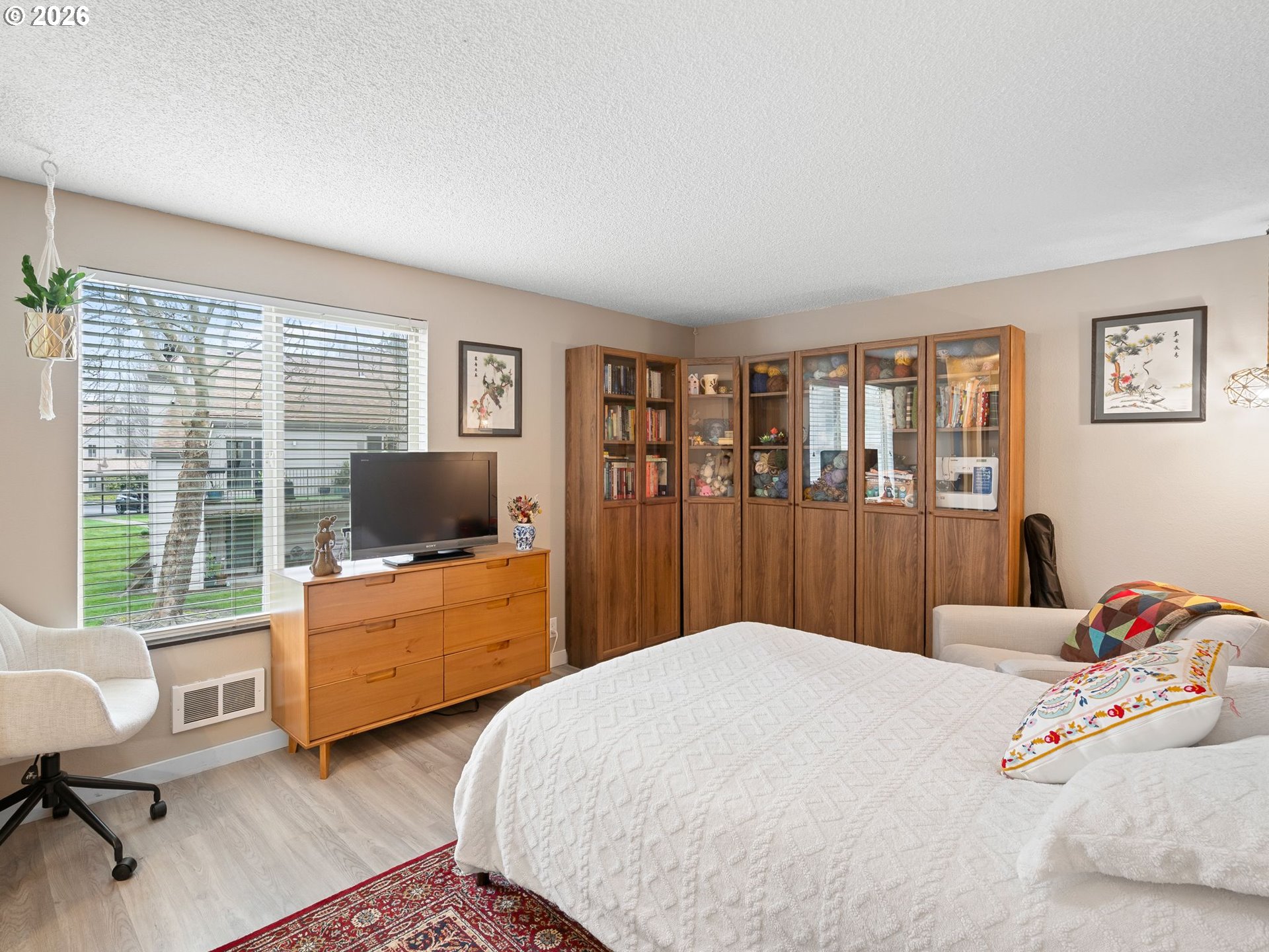 Photo #10: 215470320 Listing: Photo #10