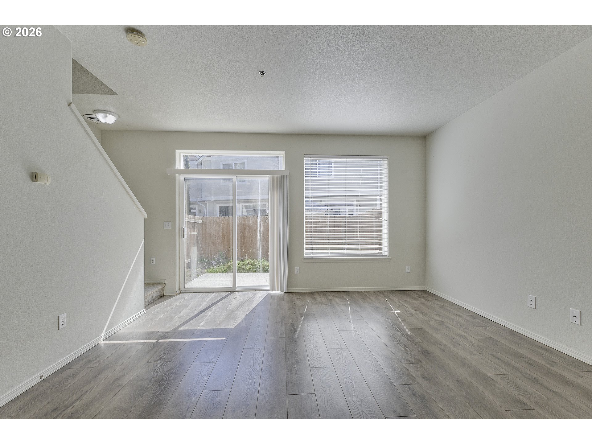 Photo #11: 215478298 Listing: Photo #11