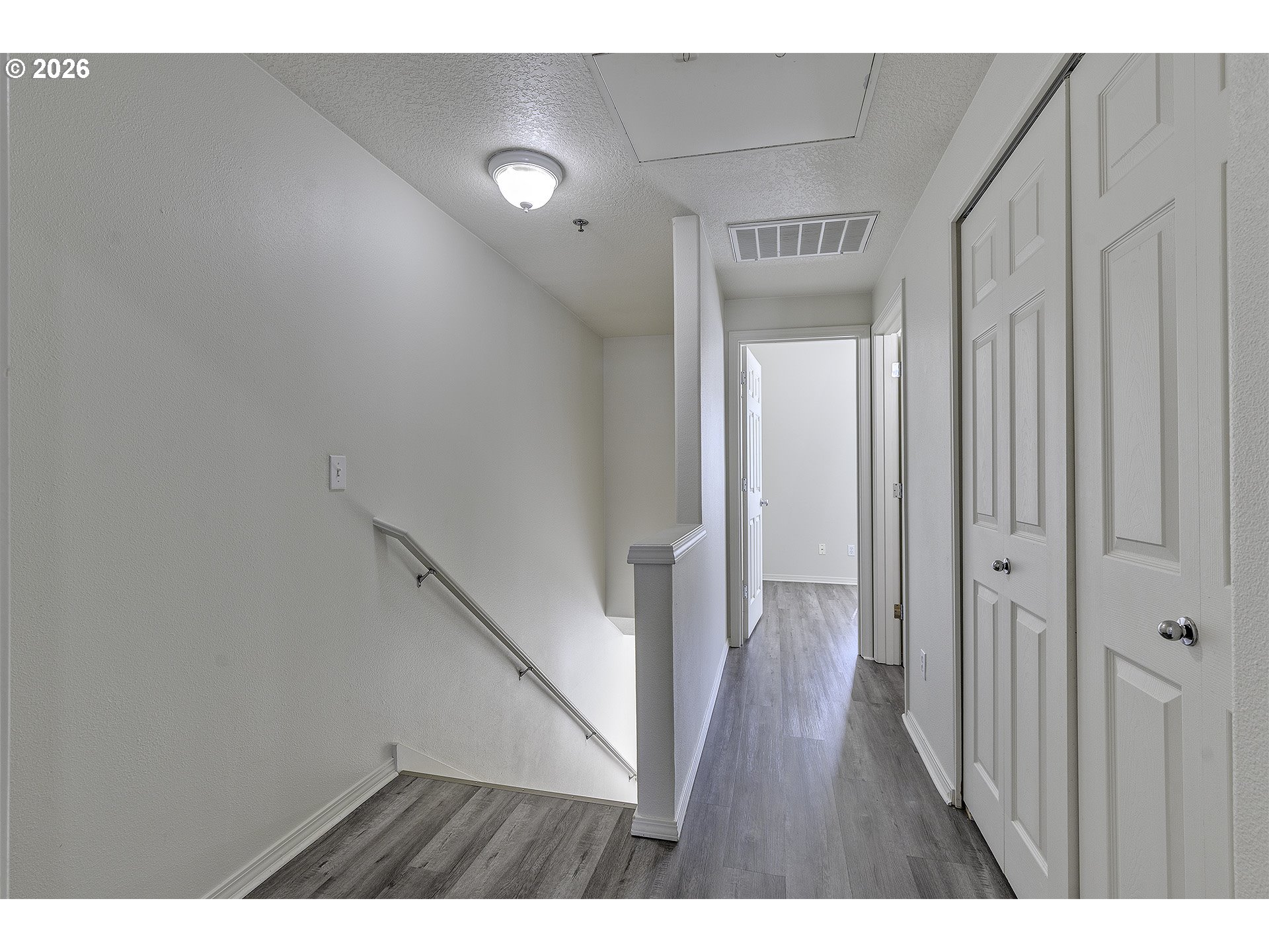 Photo #13: 215478298 Listing: Photo #13