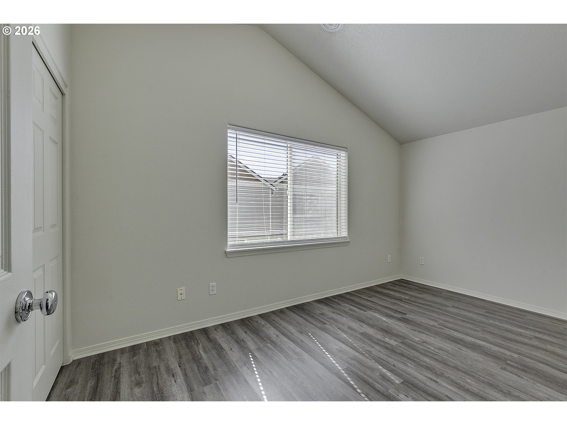 Photo #18: 215478298 Listing: Photo #18