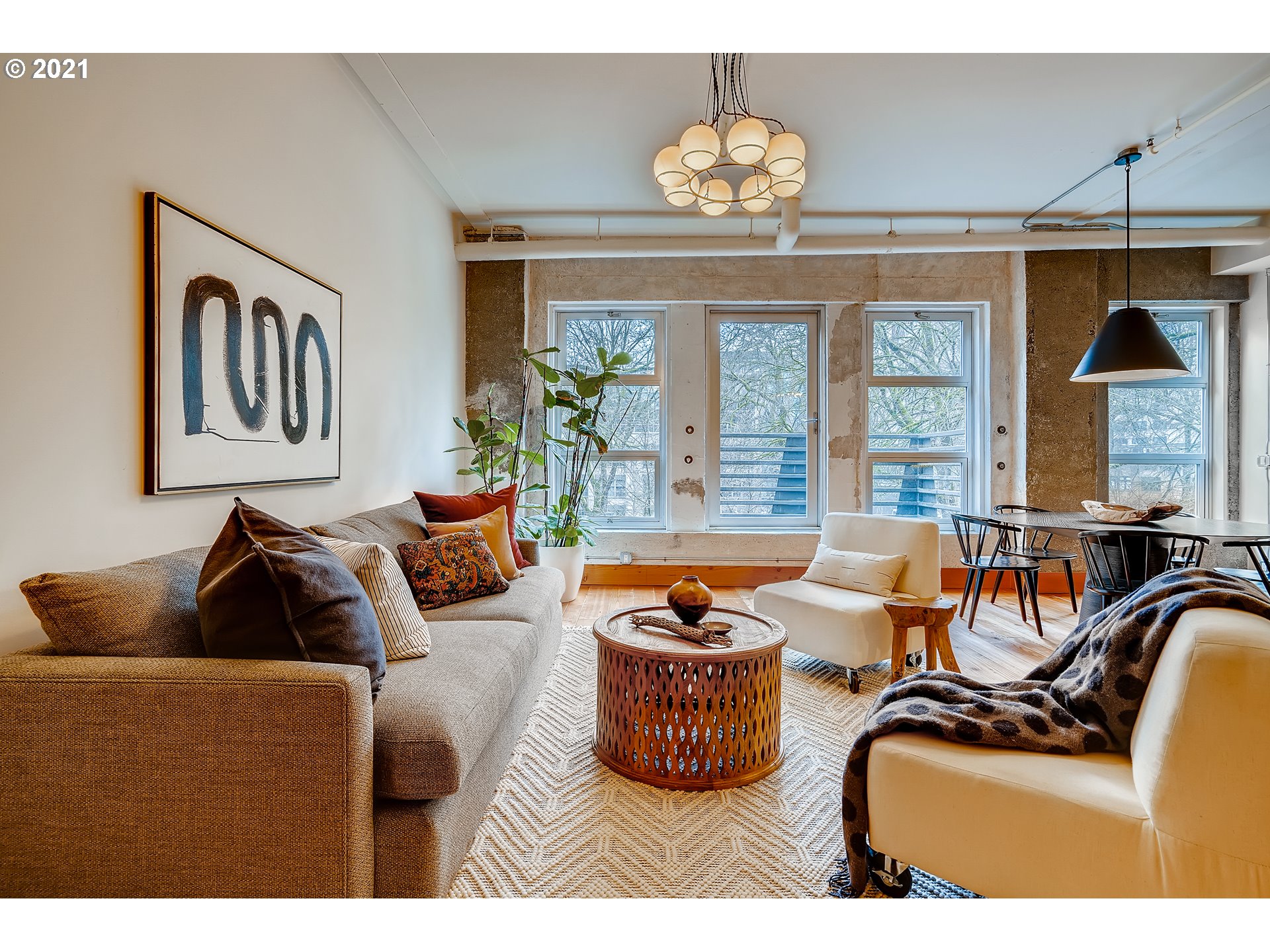 Photo #6: 21548144 Listing 