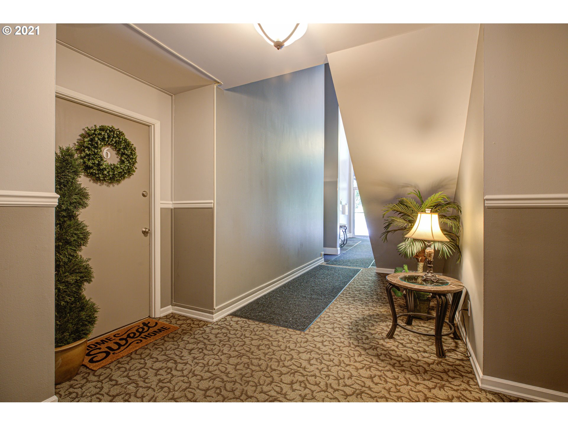 Photo #5: 21549118 Listing 