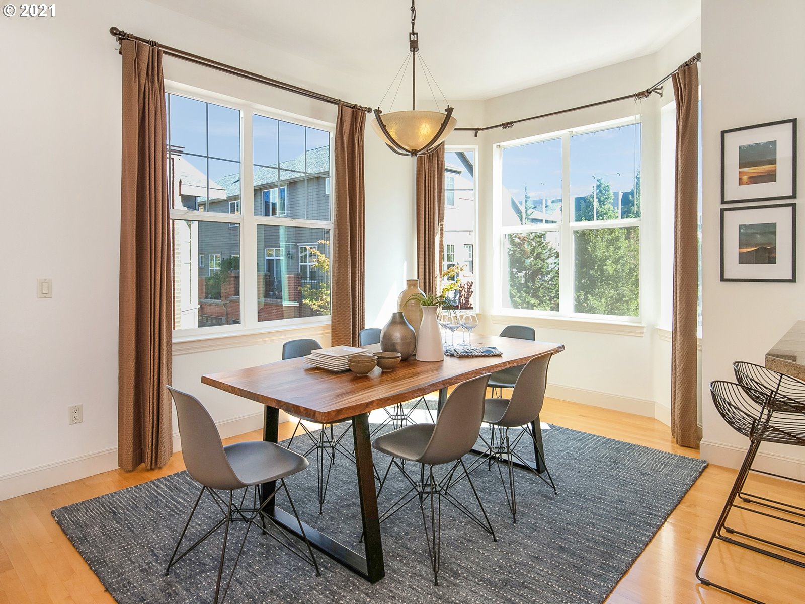 Photo #4: 21550214 Listing 