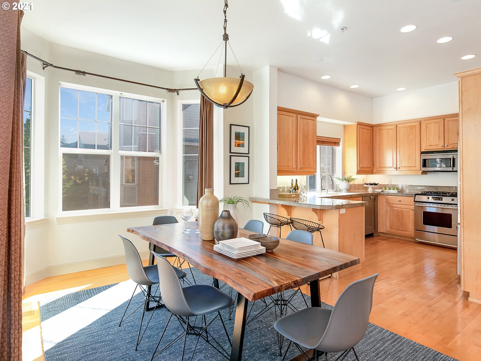 Photo #5: 21550214 Listing 