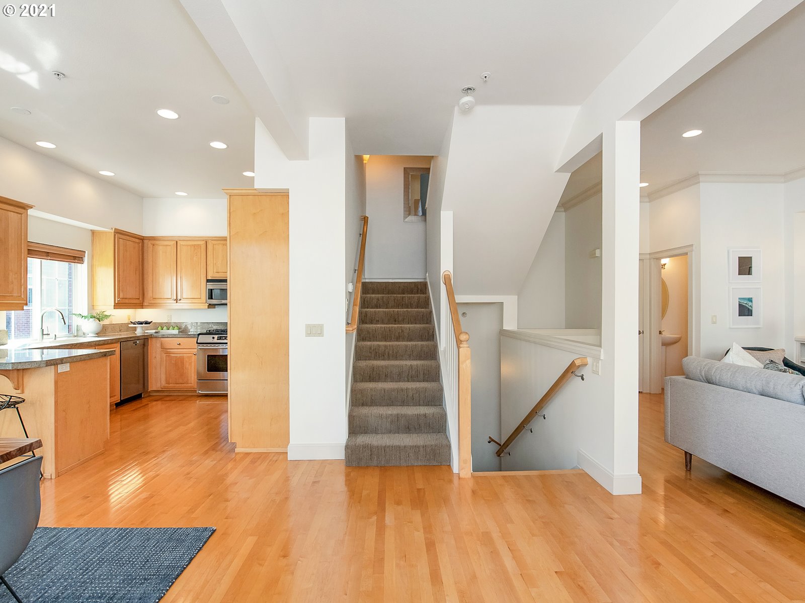 Photo #3: 21550214 Listing 
