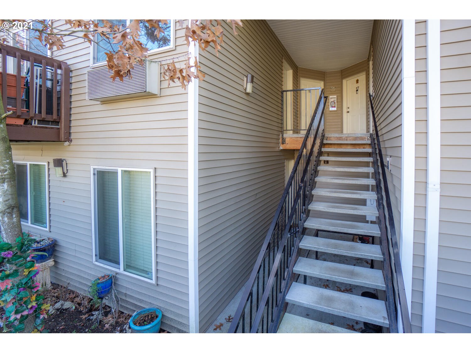 Photo #2: 21550444 Listing 