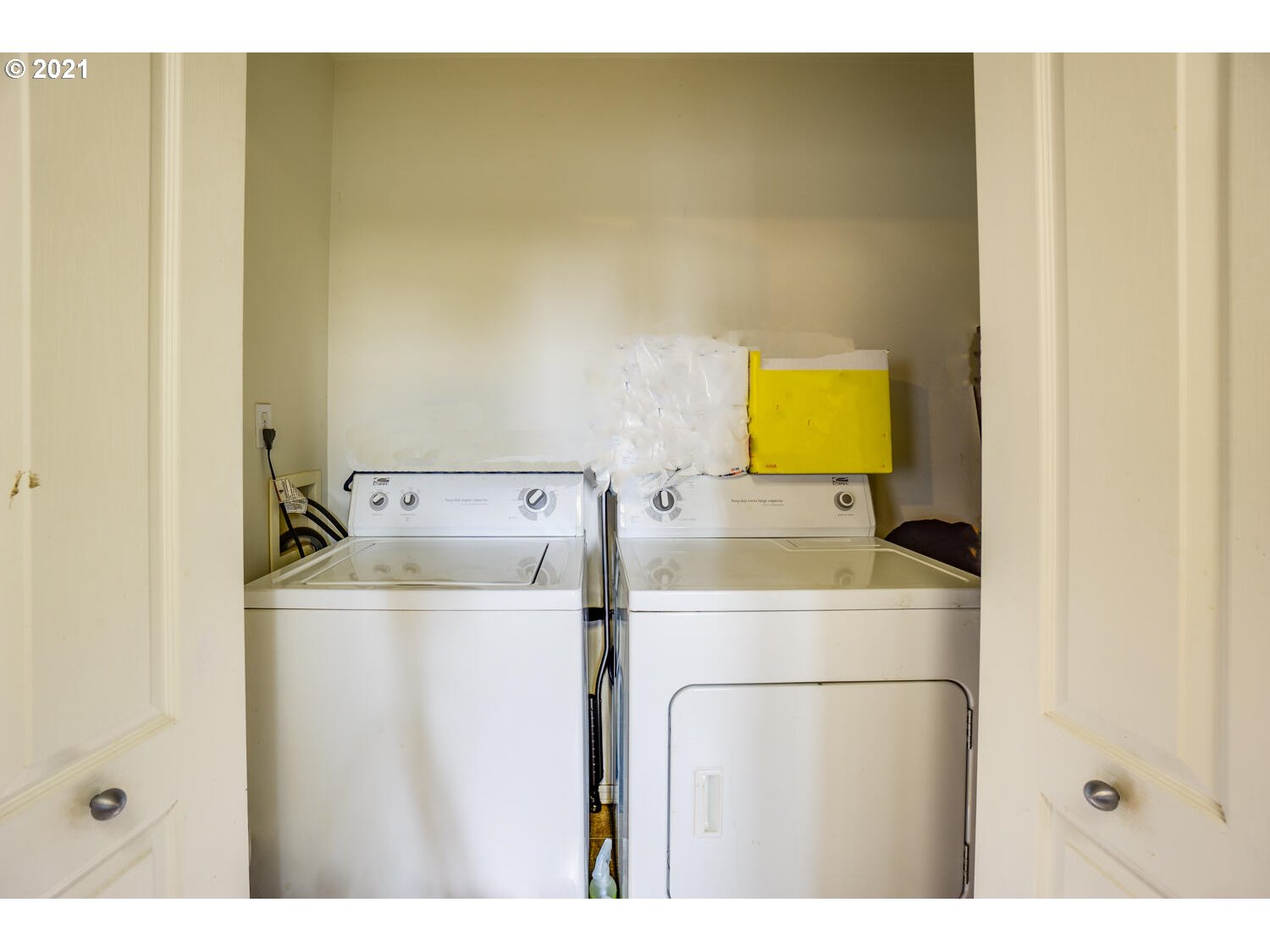 Photo #5: 21550444 Listing 