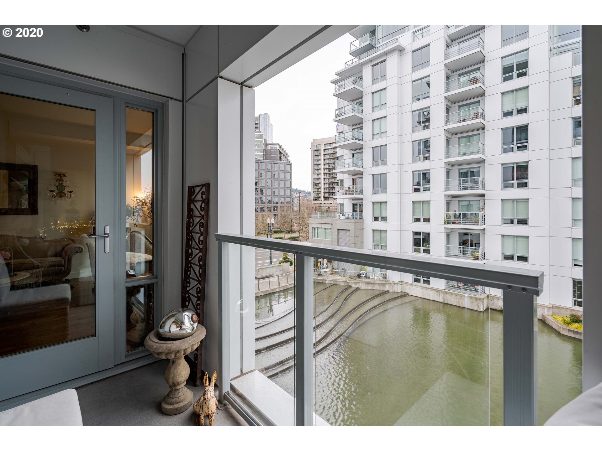 Photo #2: 21558532 Listing 
