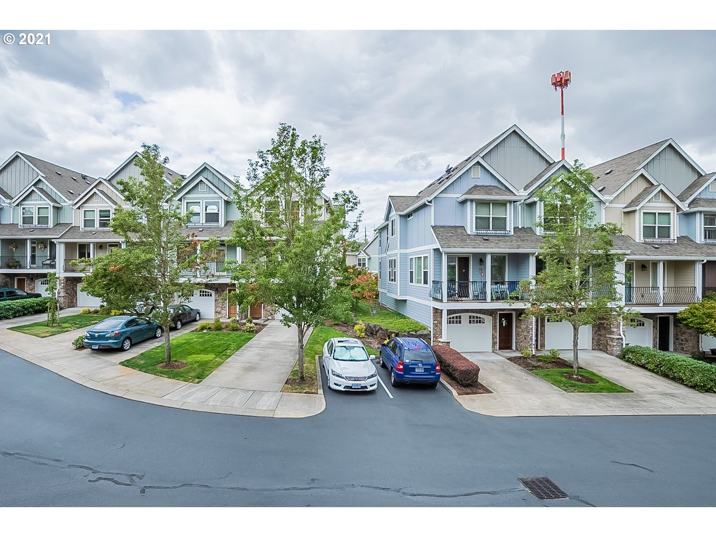 Photo #6: 21560593 Listing 