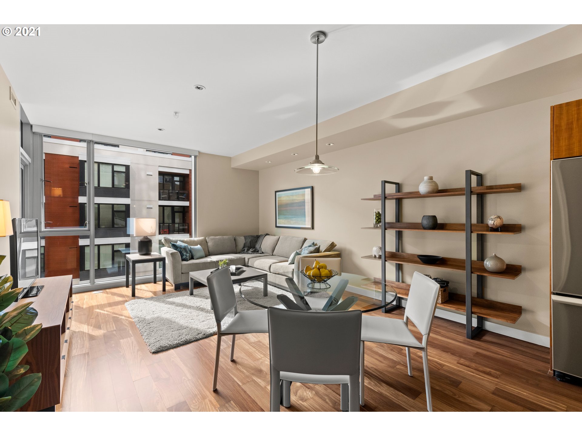 Photo #3: 21568022 Listing 