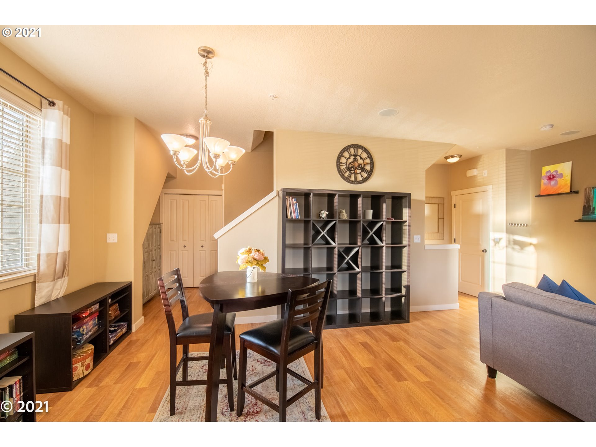Photo #5: 21571318 Listing 