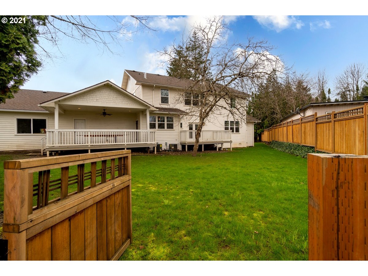 21937 SW SHERWOOD BLVD, SHERWOOD, OR 97140 The Brokerage House Real