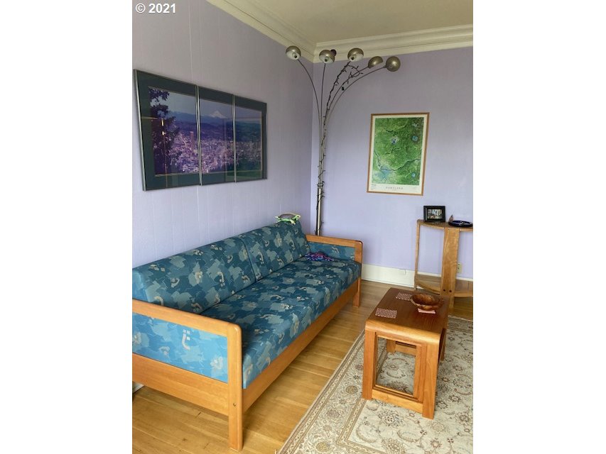 Photo #5: 21572021 Listing 