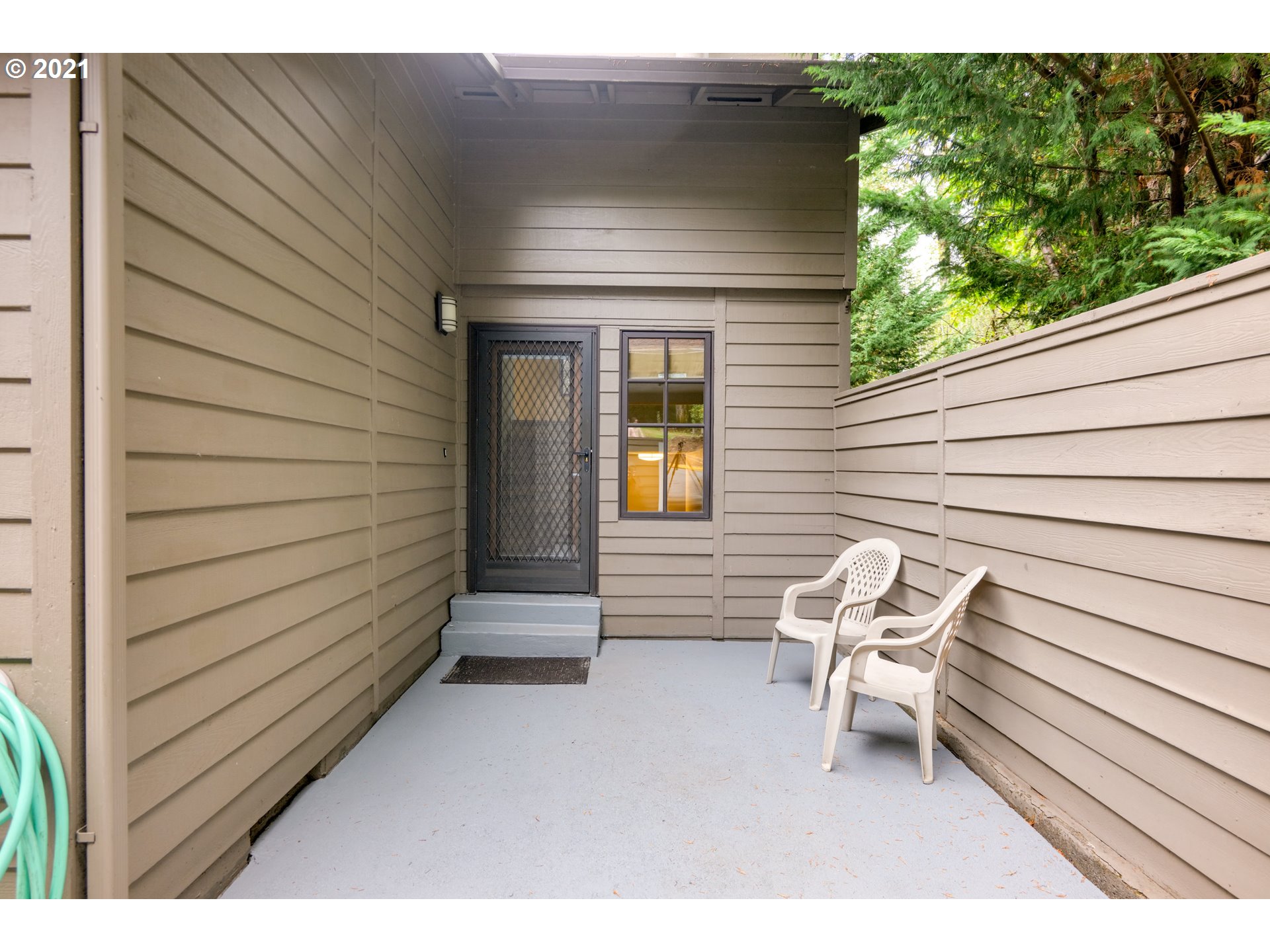 Photo #2: 21577241 Listing 
