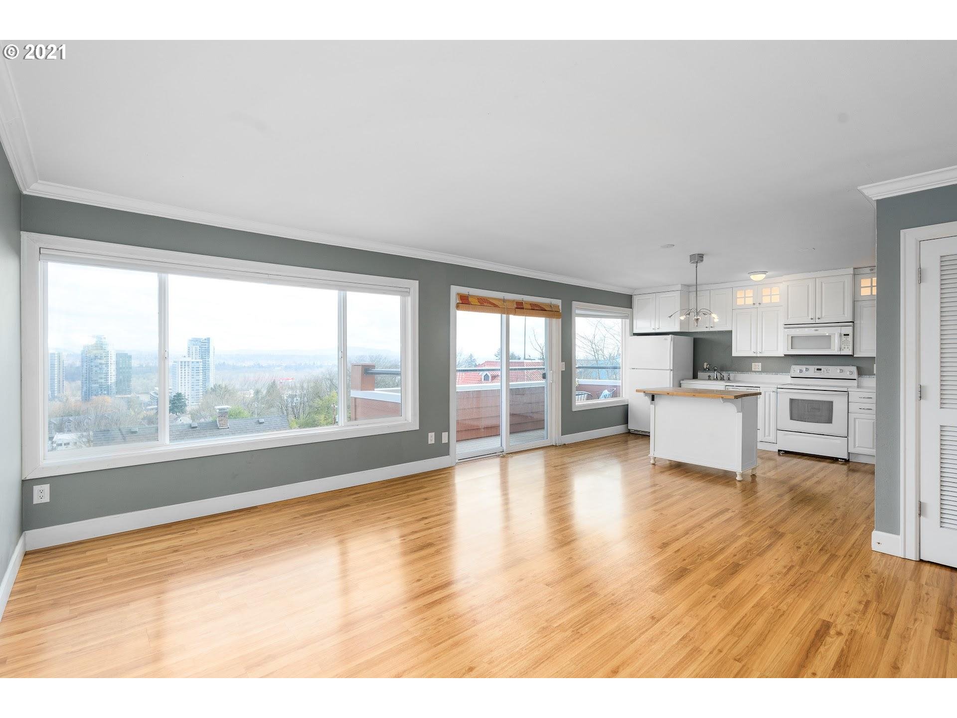 Photo #4: 21580887 Listing 