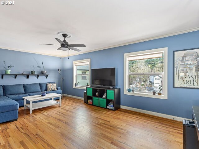 Photo #5: 21582416 Listing 
