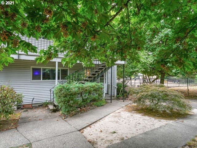 Photo #2: 21582646 Listing 