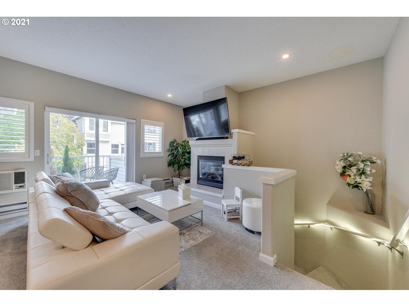 Photo #4: 21588646 Listing 