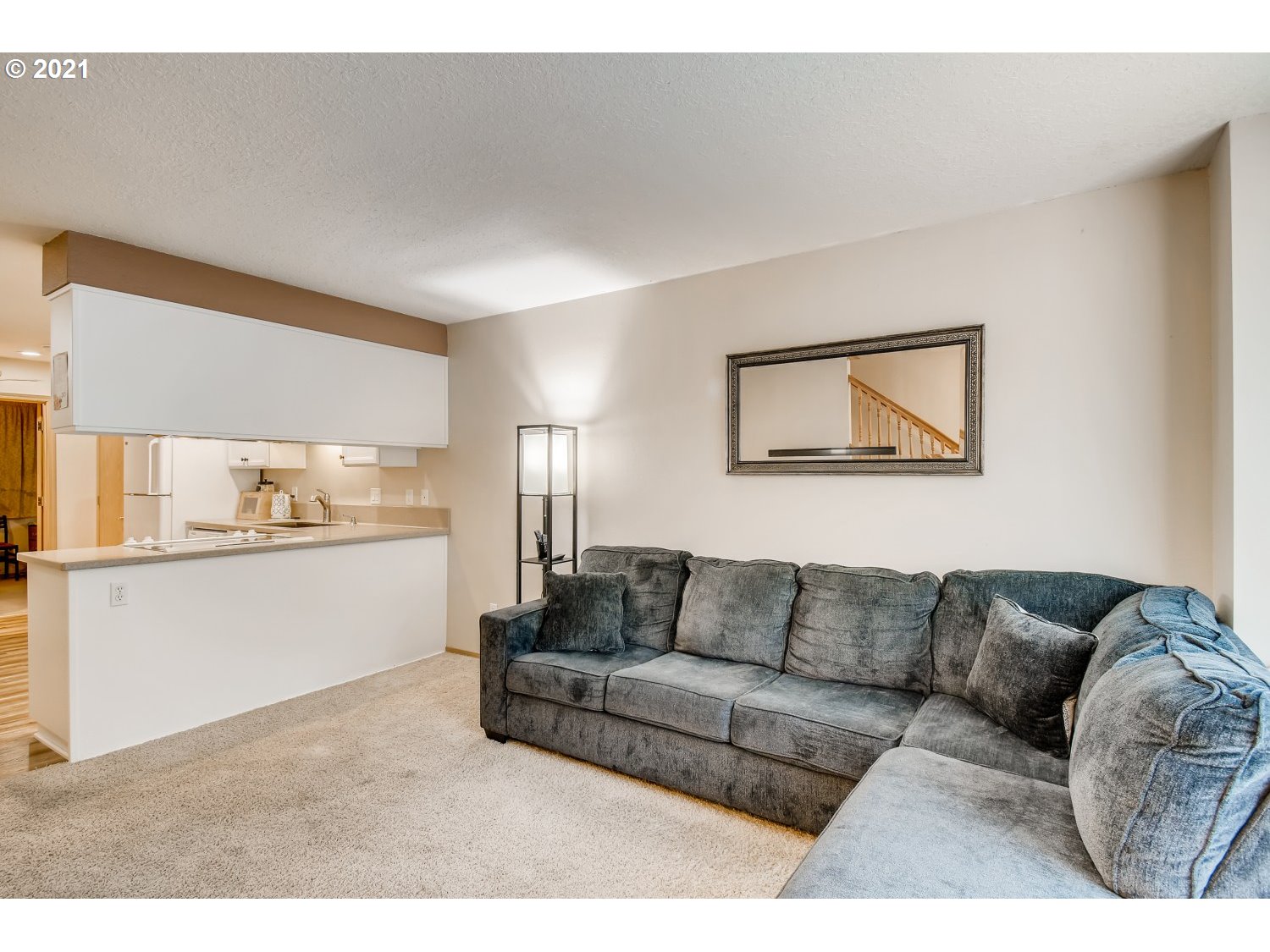 Photo #5: 21590015 Listing 