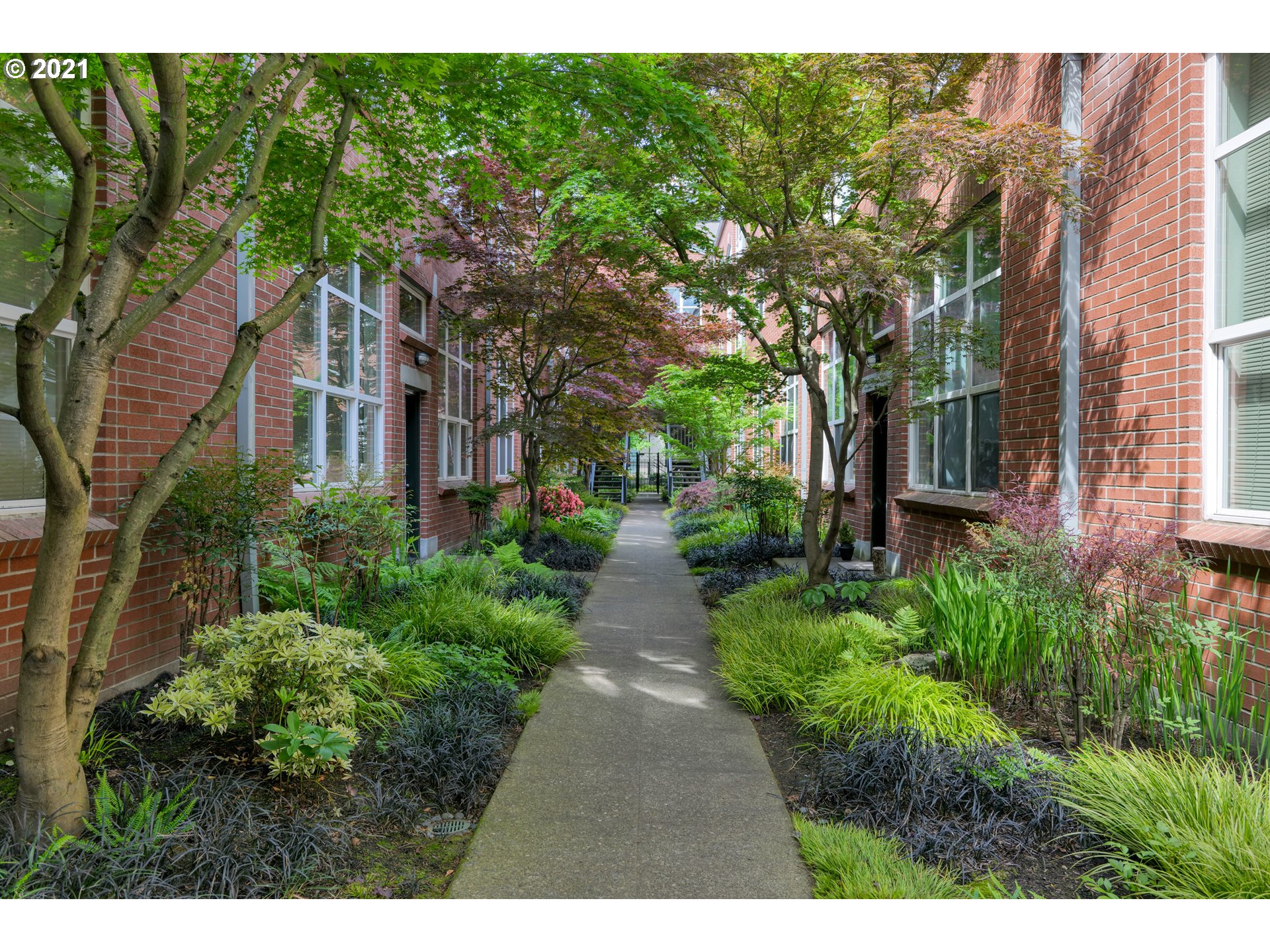 Photo #3: 21594013 Listing 