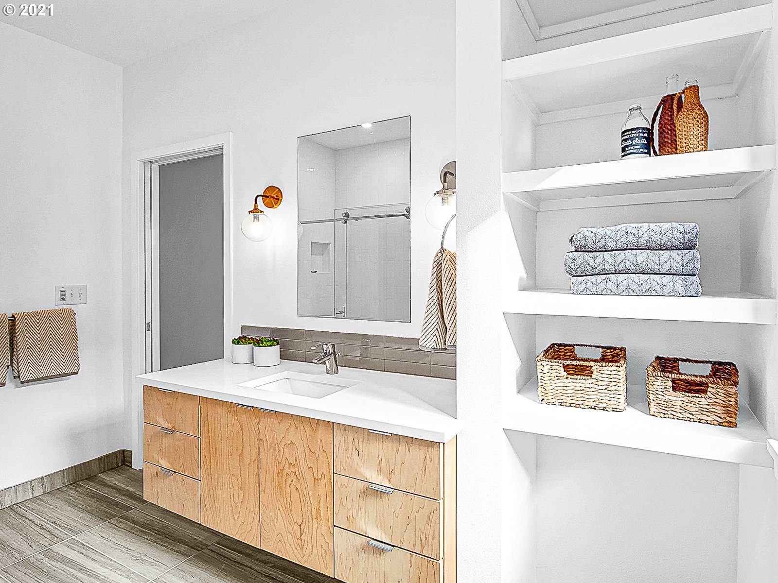 Photo #3: 21594555 Listing 