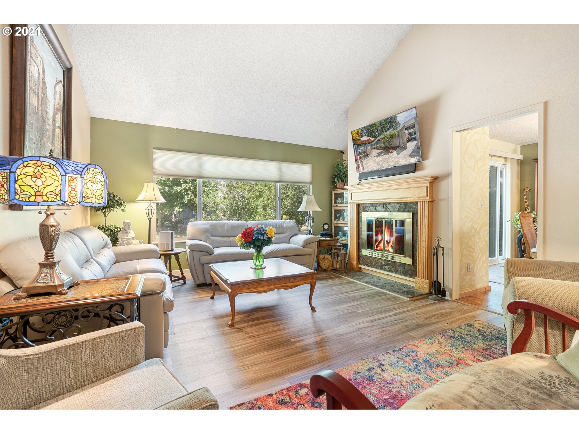 Photo #2: 21597102 Listing 