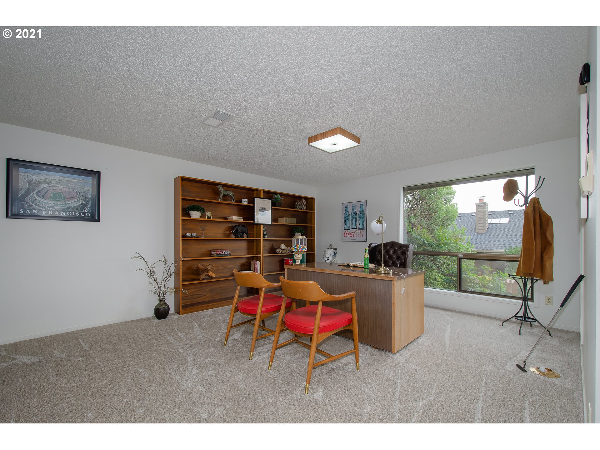 Photo #2: 21599063 Listing 