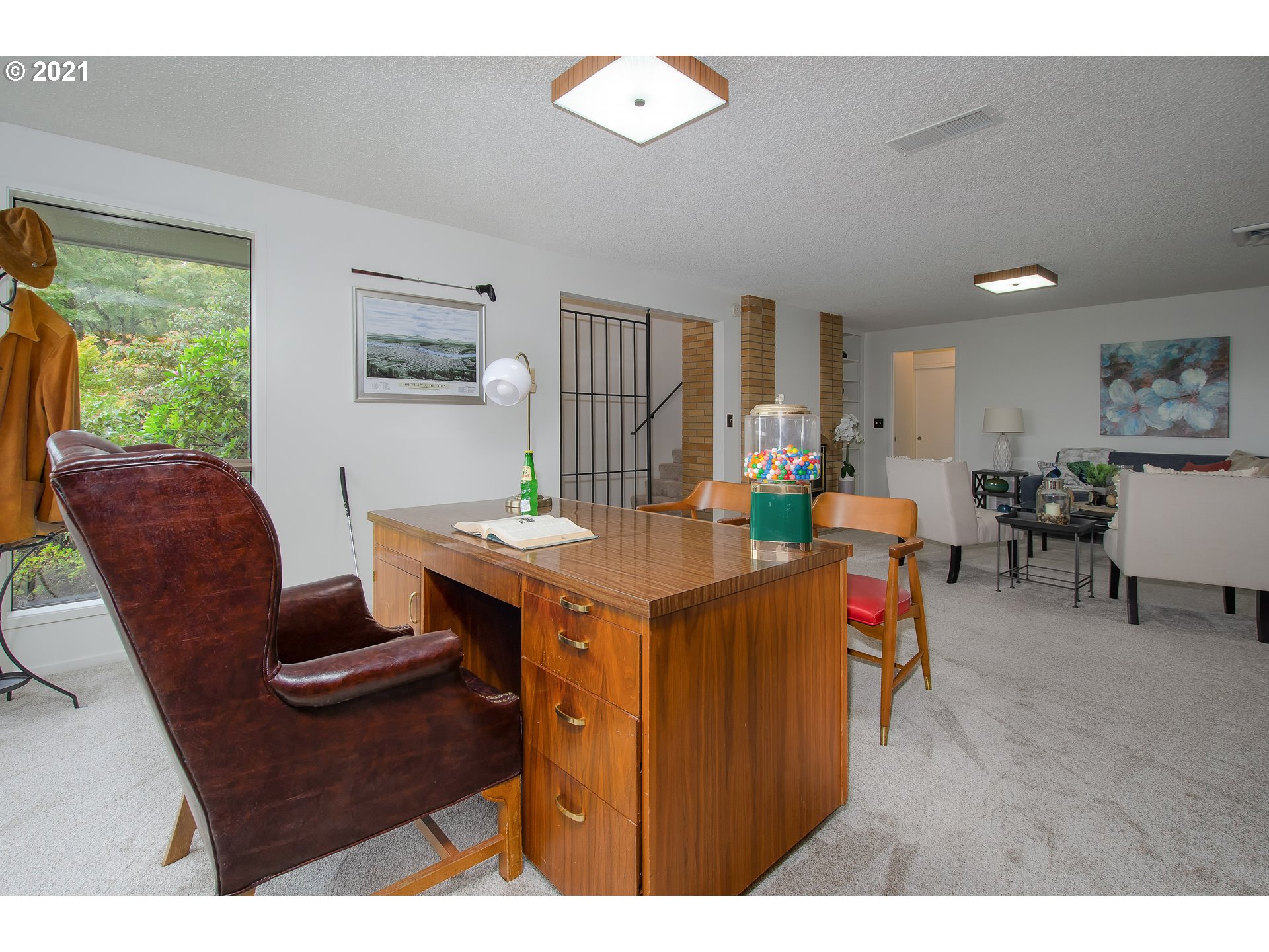 Photo #3: 21599063 Listing 