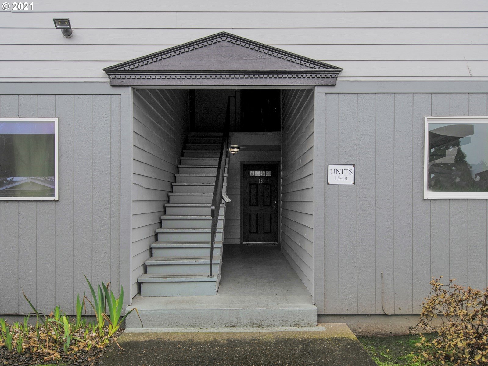 Photo #6: 21599129 Listing 