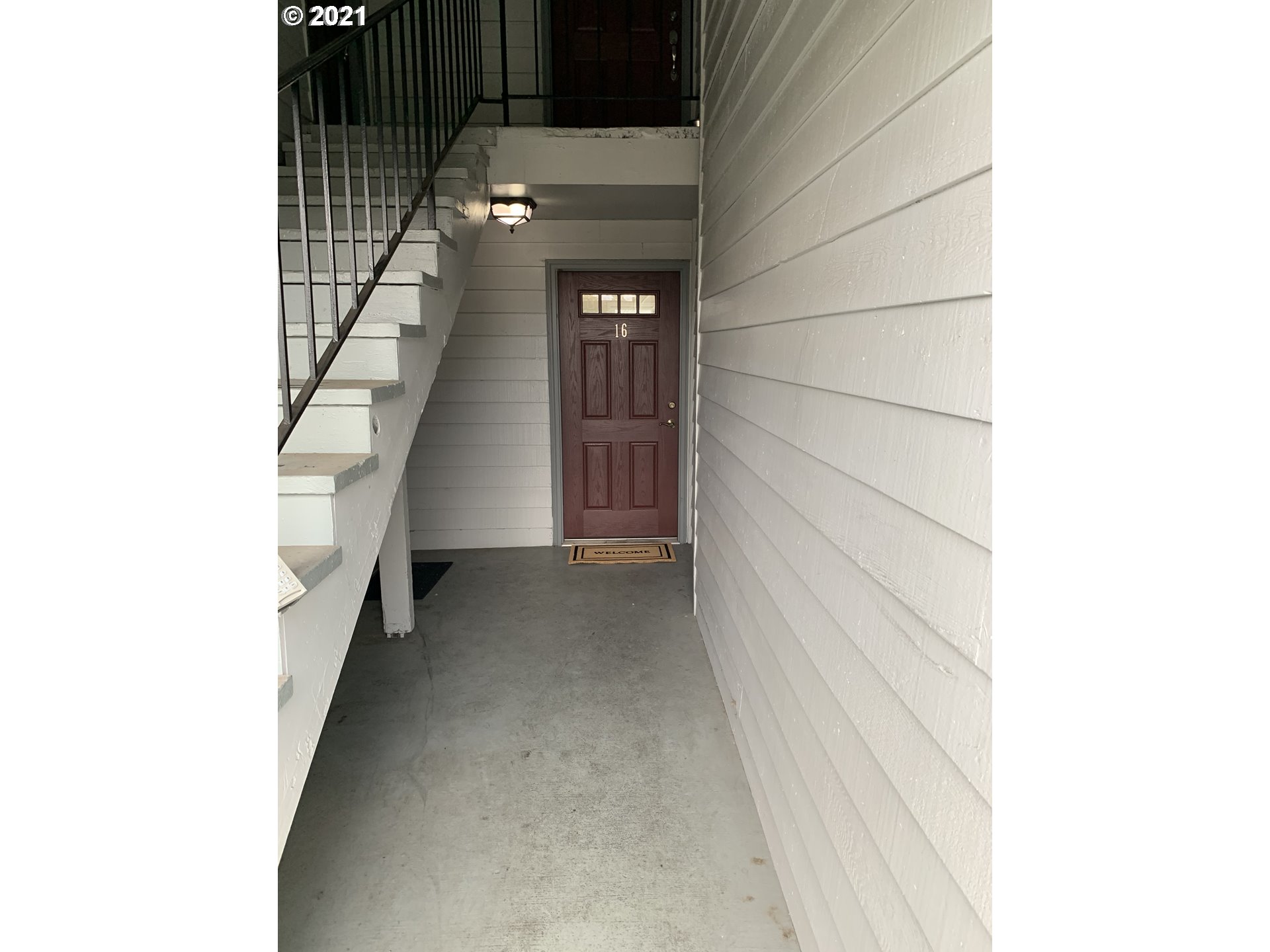 Photo #2: 21599129 Listing 