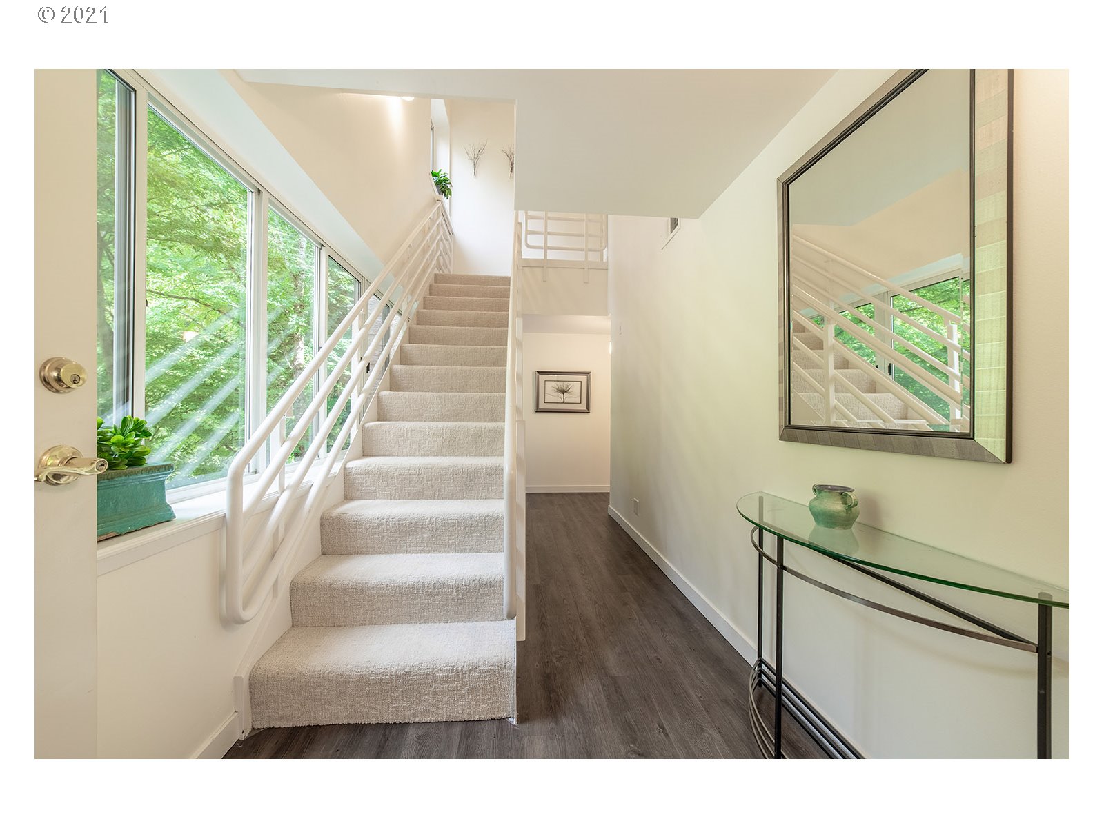 Photo #2: 21600624 Listing 