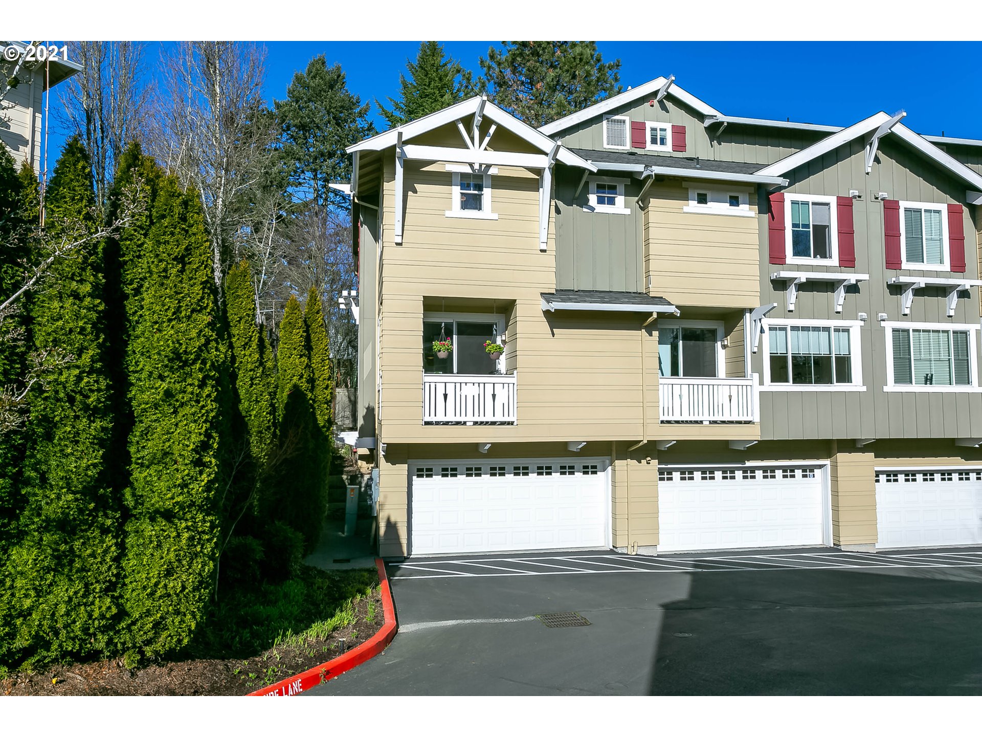 MLS: 21601165 Condo For Sale