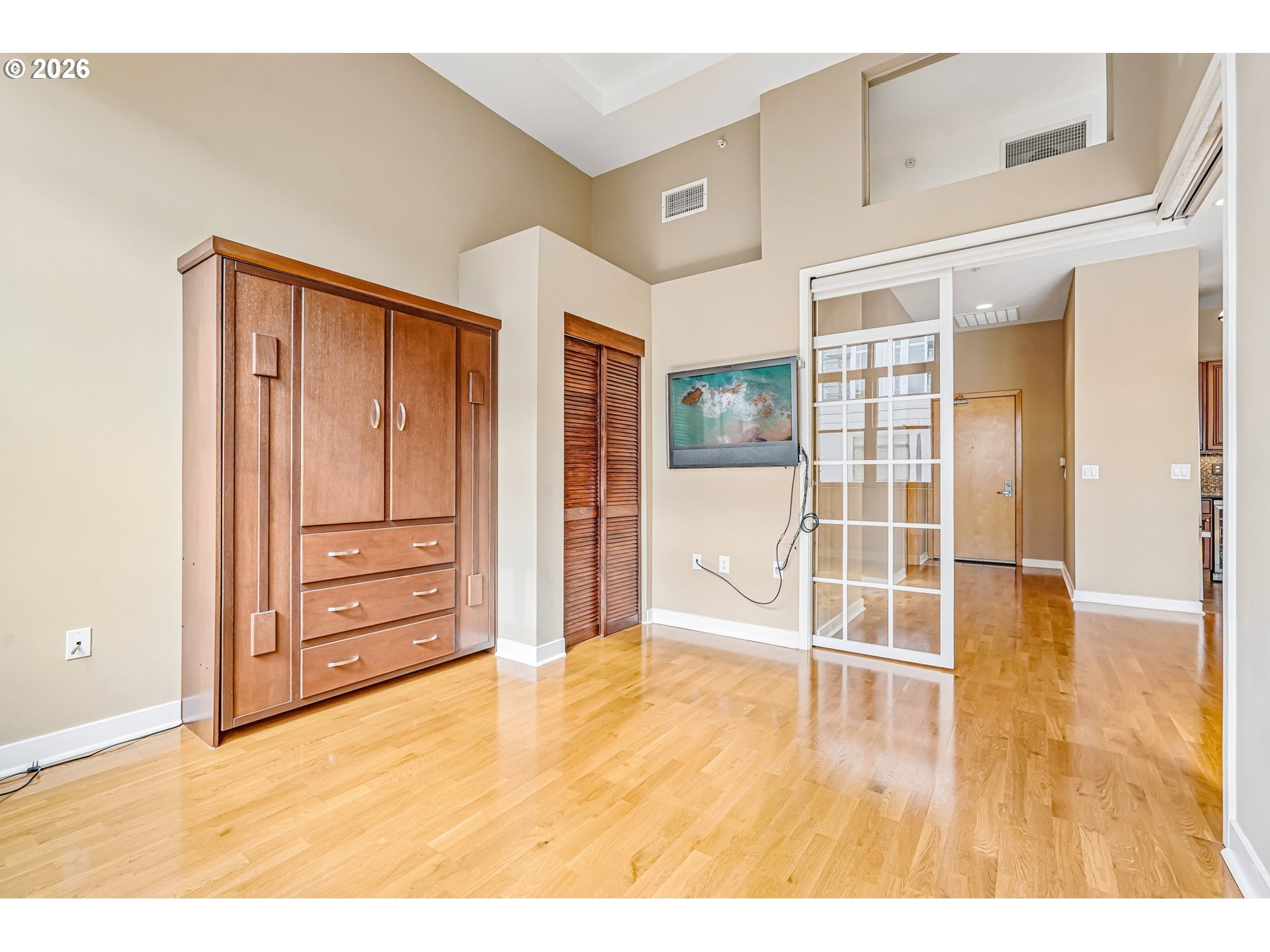 Photo #14: 216048285 Listing: Photo #14