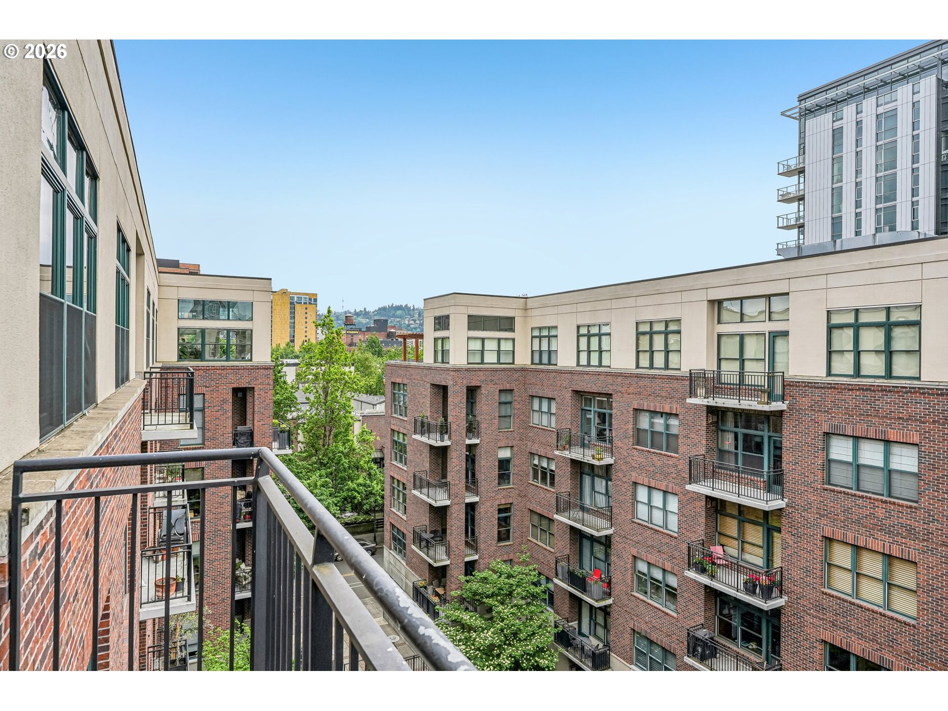 Photo #18: 216048285 Listing: Photo #18