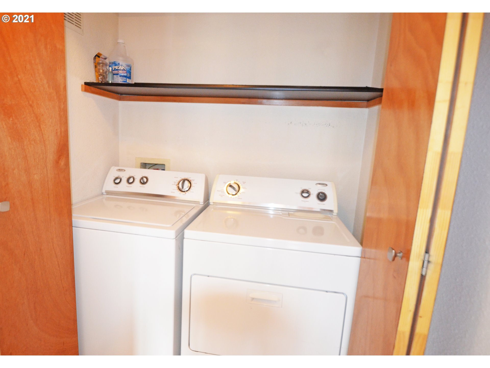 Photo #6: 21608744 Listing 
