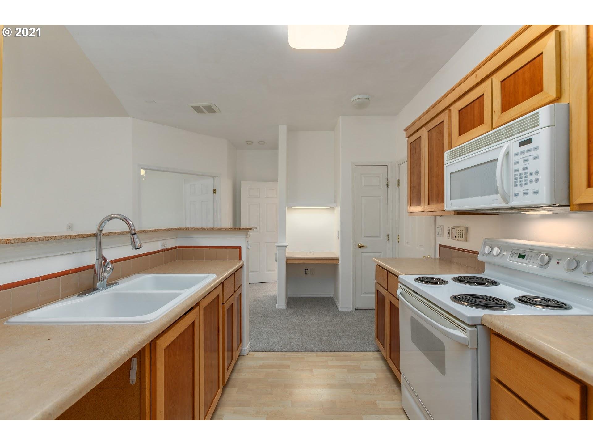 Photo #4: 21613781 Listing 