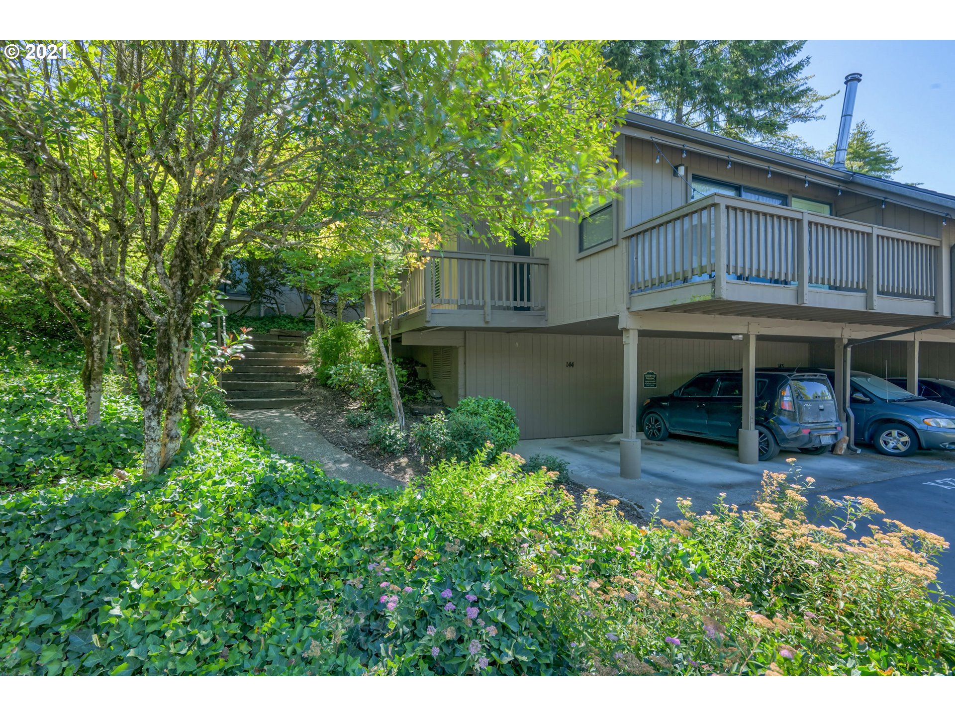 Photo #2: 21622880 Listing 