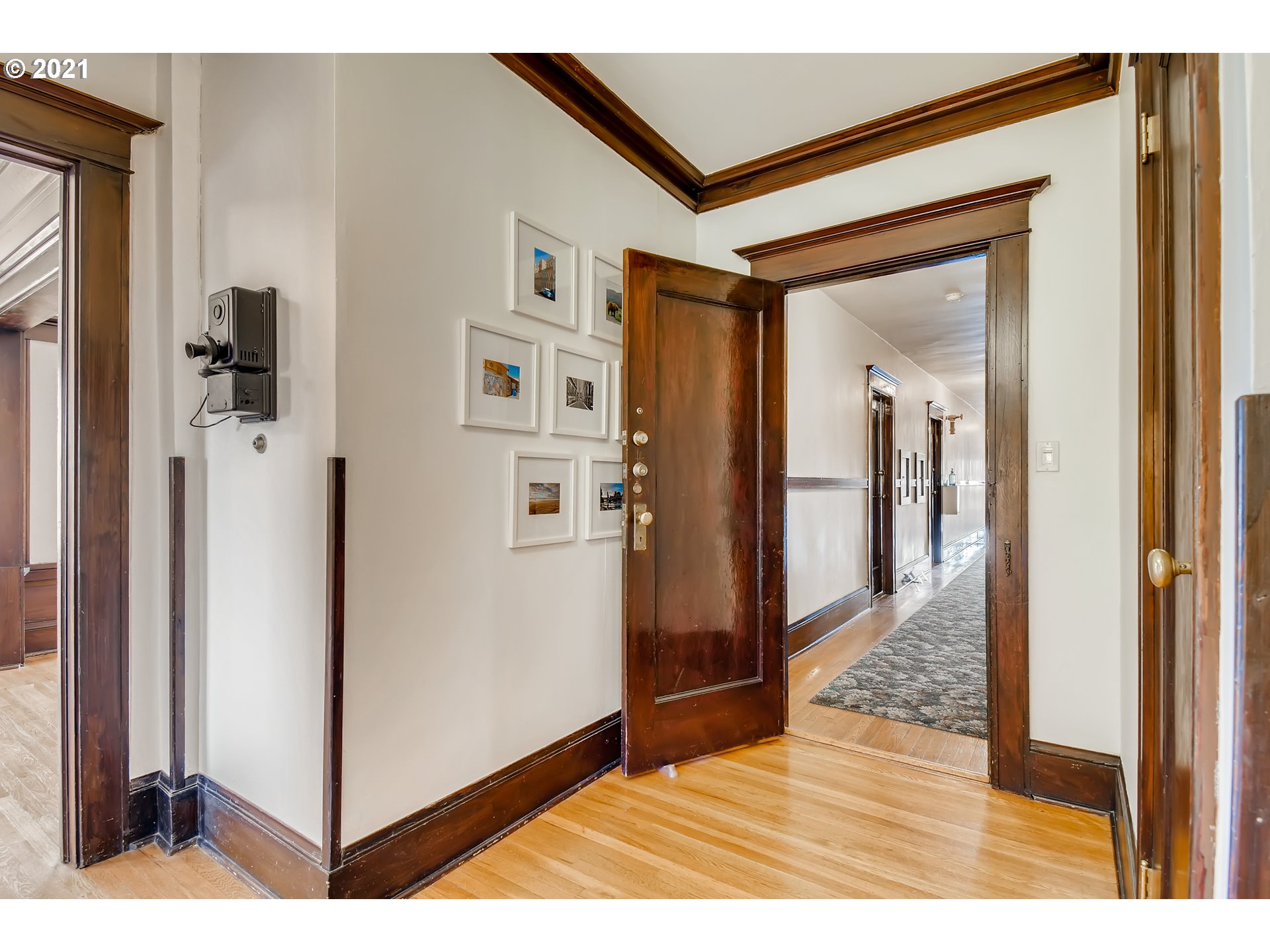 Photo #3: 21624755 Listing 