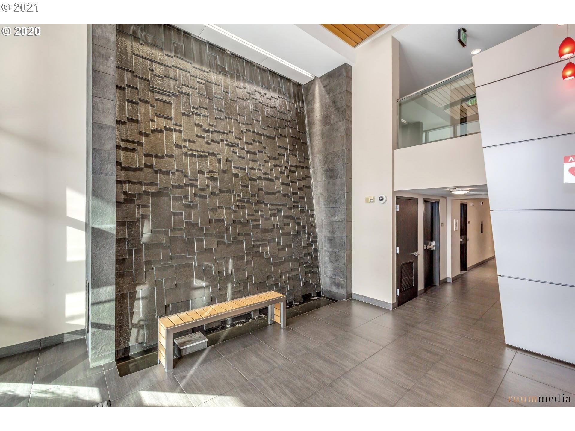 Photo #2: 21627830 Listing 