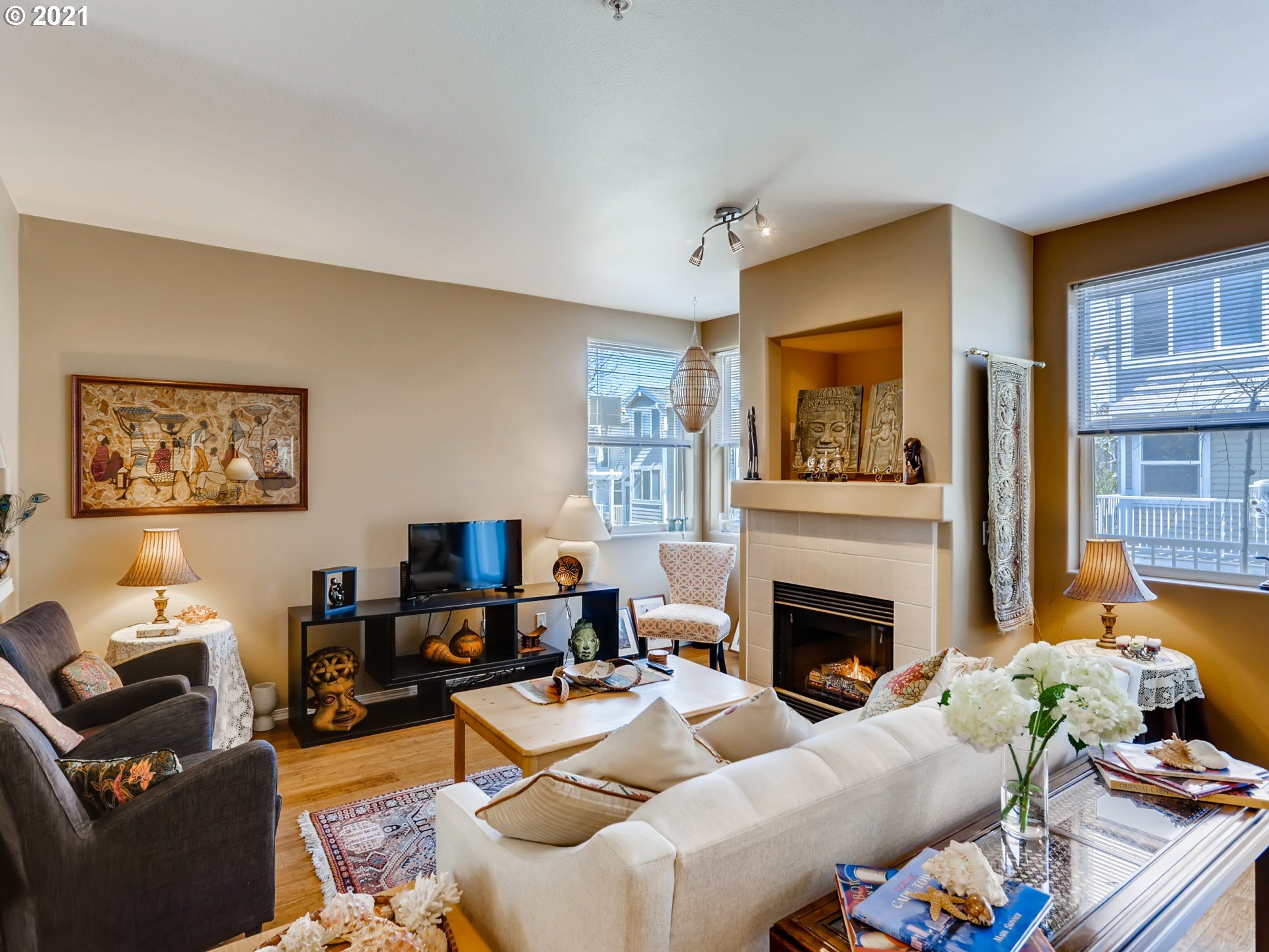 Photo #3: 21630519 Listing 