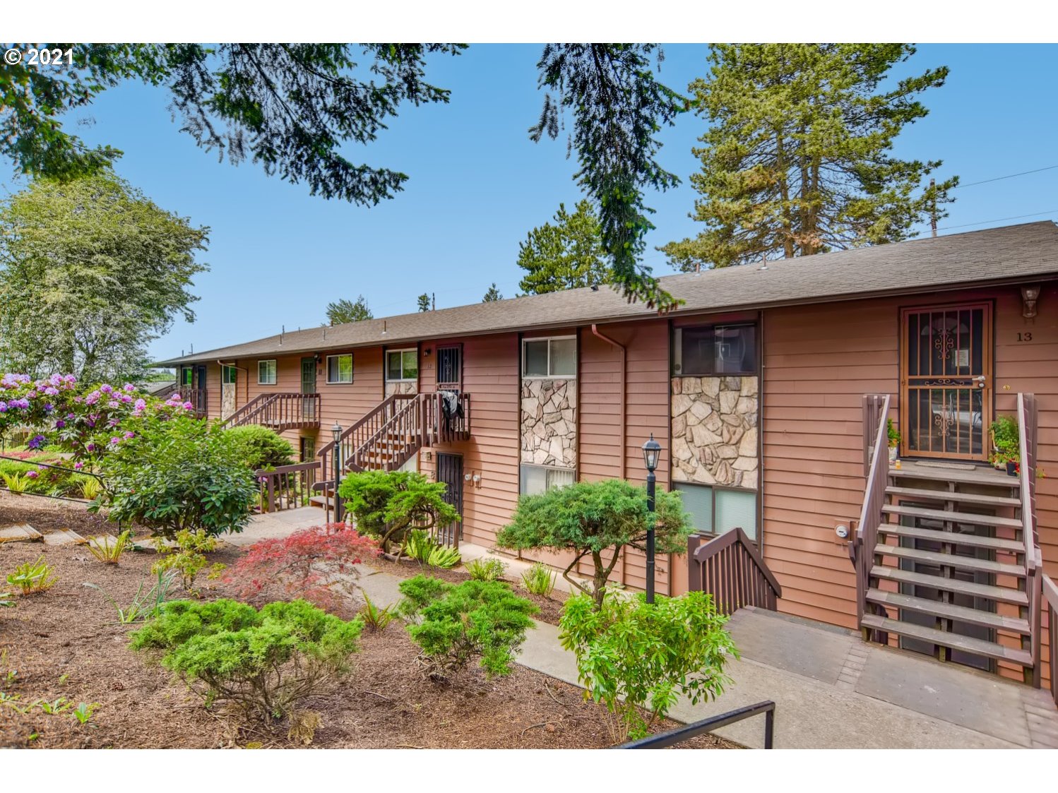 Photo #2: 21630524 Listing 