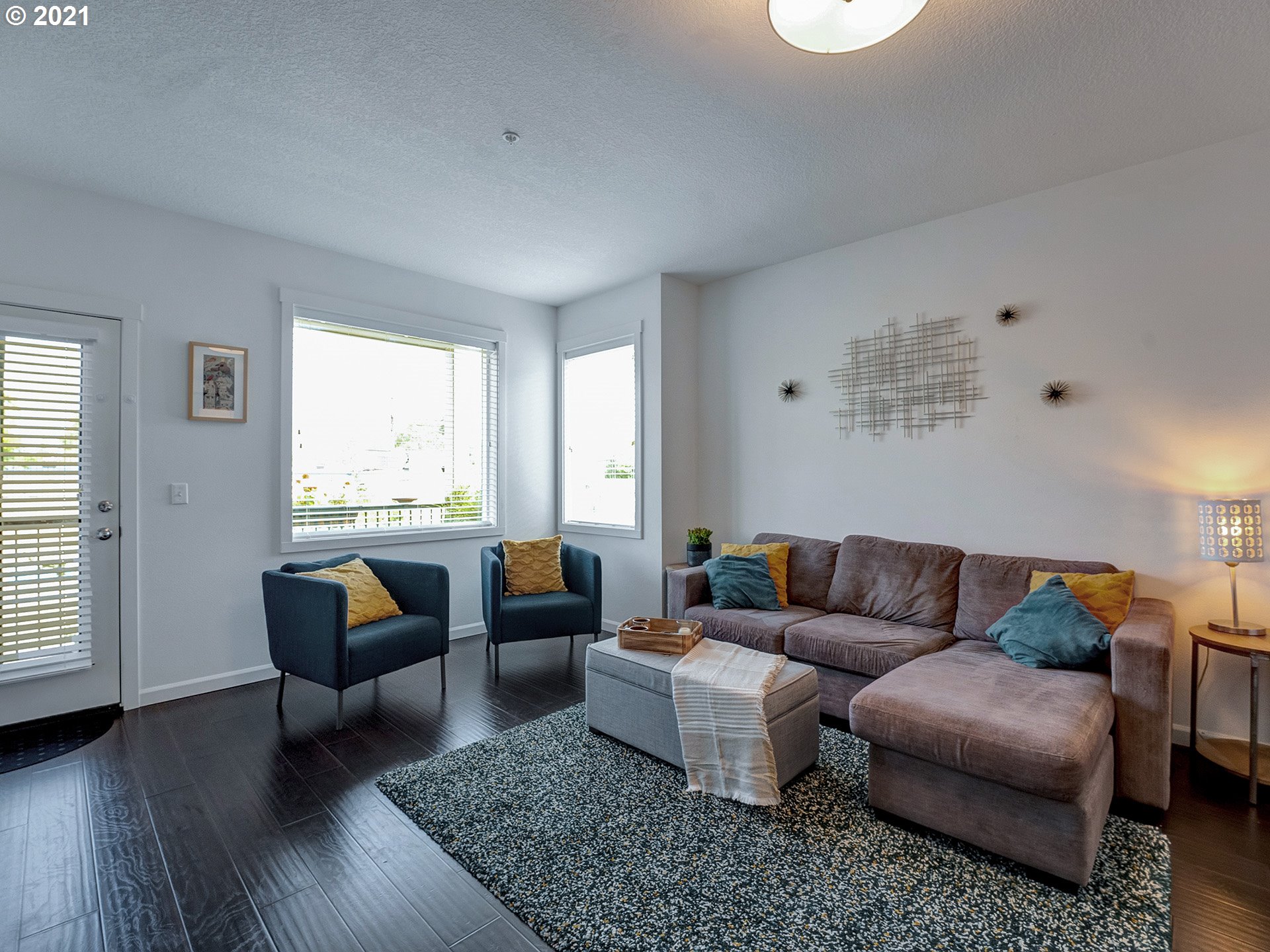 Photo #4: 21633451 Listing 